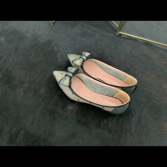 Bow flats - Picture 3 of 5